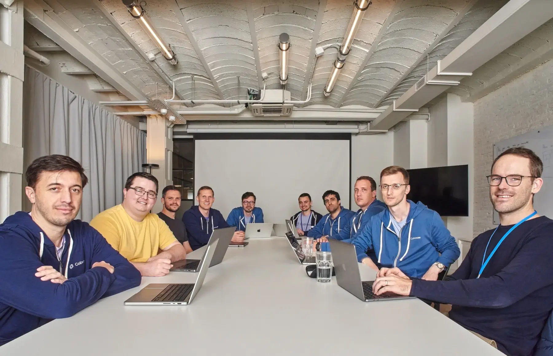 Cobrowse_0834_v2_1800_70